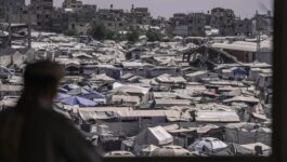غزة بعد عام على الهدنة.. الأسرى خارج الحسابات والنازحون ينتظرون العودة
