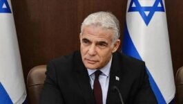 لابيد: لا حرب متوقعة مع إيران قبل الانتخابات