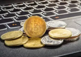 العملات المستقرة.. سلاح ذو حدين لنفوذ الدولار وهيمنته