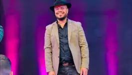 يستحضر محطات من حياته.. صويلح يخوض أول تجربة “وان مان شو” بـ”+40″