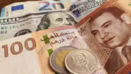 الأورو يتدهور مقابل الدولار.. خبر سيء للاقتصاد المغربي؟
