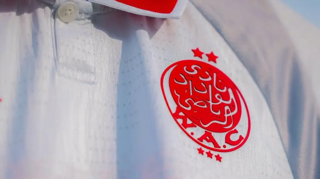 الوداد ينفي ادعاءات رهن أموال الفريق لدى العصبة