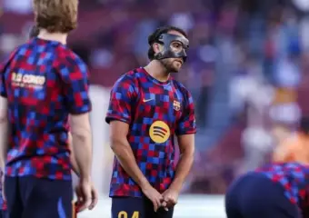 كوندي وغارسيا يغيبان عن برشلونة ونونو مينديش عن سان جرمان في قمة دوري الأبطال