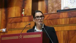 “صفر انقطاع” ومواصلة “الريادة”.. المنصوري تعرض تعهدات الحكومة في التعليم
