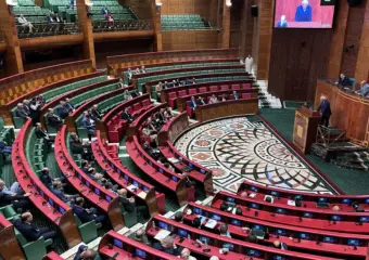 الأغلبية بـ”المستشارين” تدعم برنامج الحكومة وتطلب جدولة زمنية واضحة للتنزيل