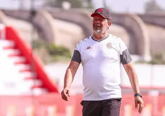 رسمياً.. الوداد يفك ارتباطه بباولو سيرجيو