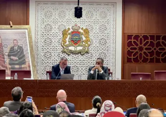 لقجع: لا علاقة بين إصلاح التقاعد ورفع معاشات الأرامل.. ودعم الدقيق والسكر لا يصل مستحقيه