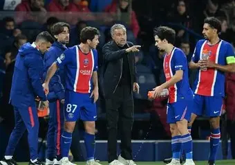 احتجاجات فرنسا تؤجل مواجهة باريس وليون