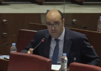 البوطاهري ينتقد غياب إجراءات جديدة لدعم المقاولين الشباب في في مالية 2027