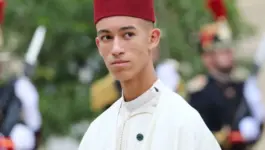 الأمير مولاي الحسن يعطي انطلاقة عمليات أول محطة للحاويات بميناء الناظور